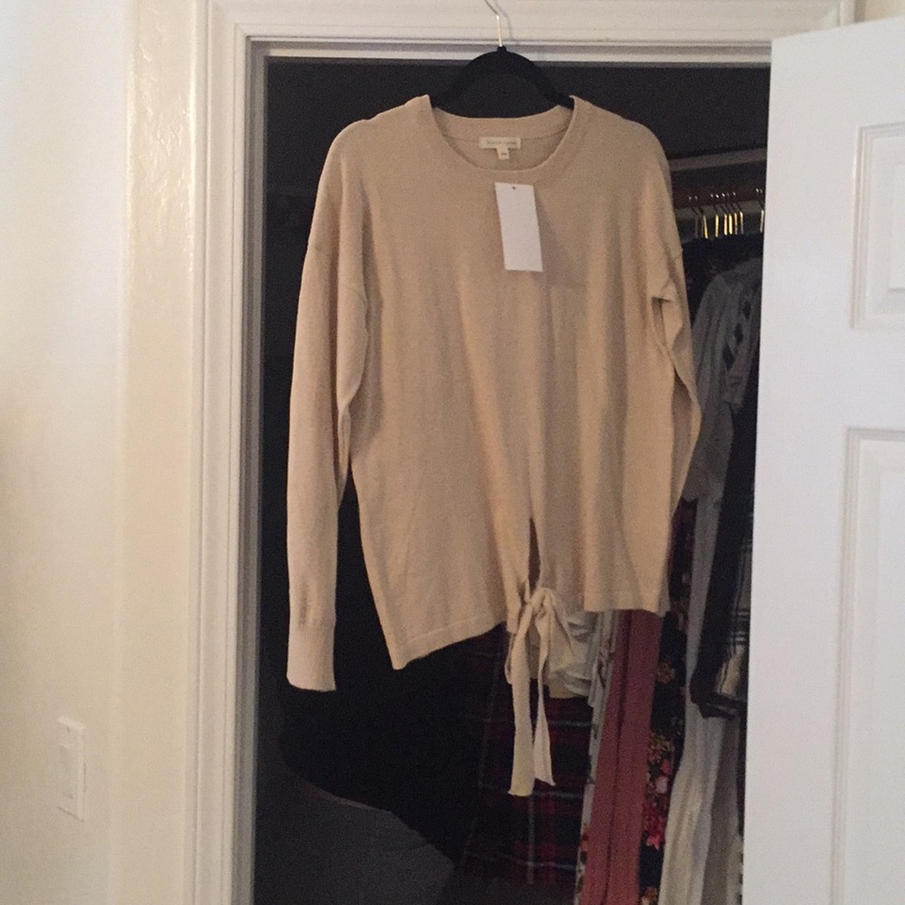 Tan shop Stevie sweater